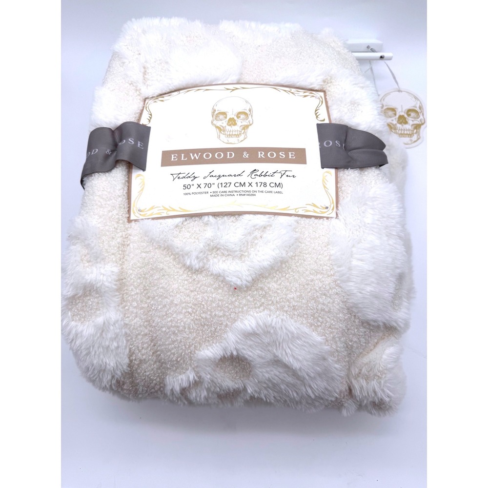 Elwood & Rose Skull Throw Blanket goth 50x70 Cream New Teddy Jacquard Faux Fur